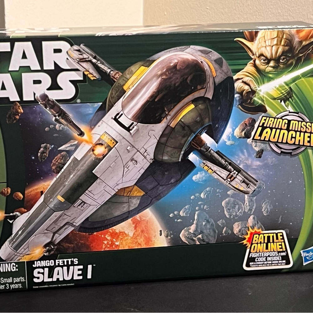 Hasbro Star Wars Jango Fett's Slave I - Green, Gray, and Yellow
